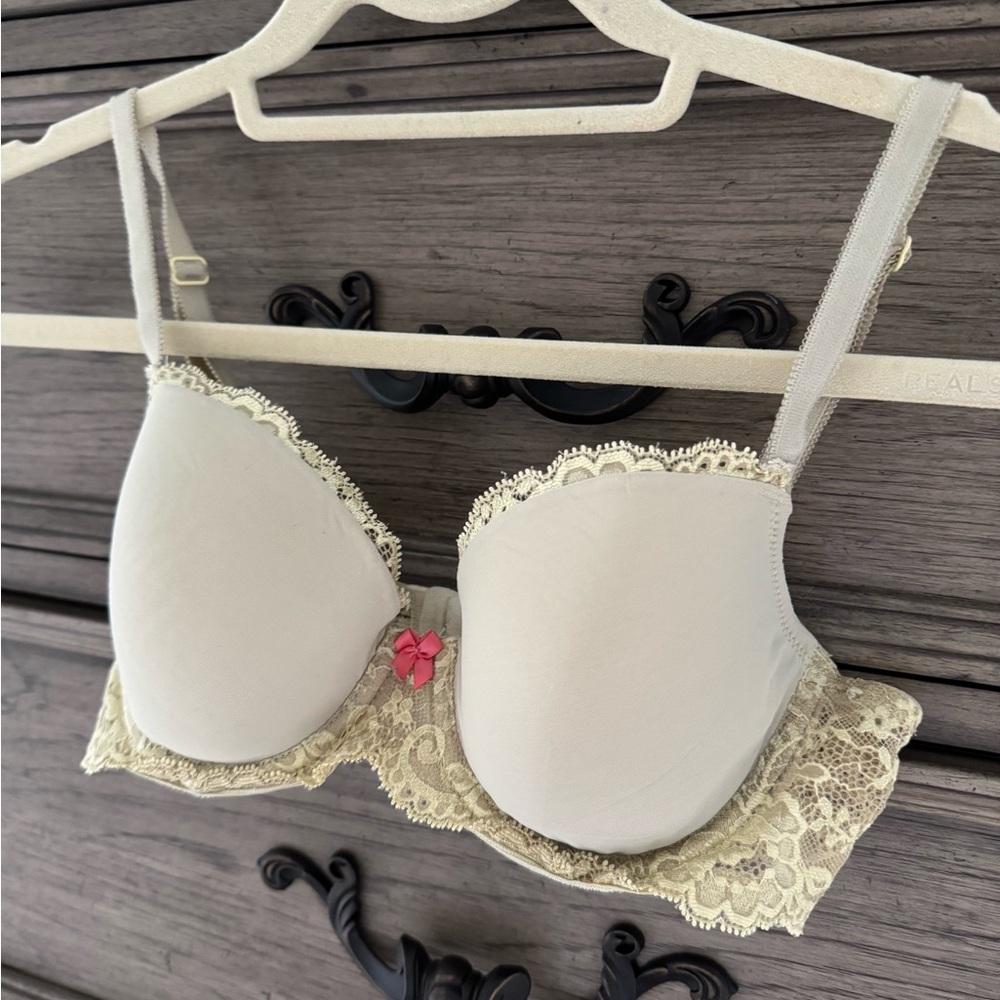 Victoria's Secret Dream Angels Demi Bra Yellow Lined Classic Coverage La… - Picture 4 of 7